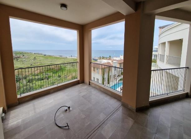 Apartment (Flat) in Kato Paphos, Paphos for Sale