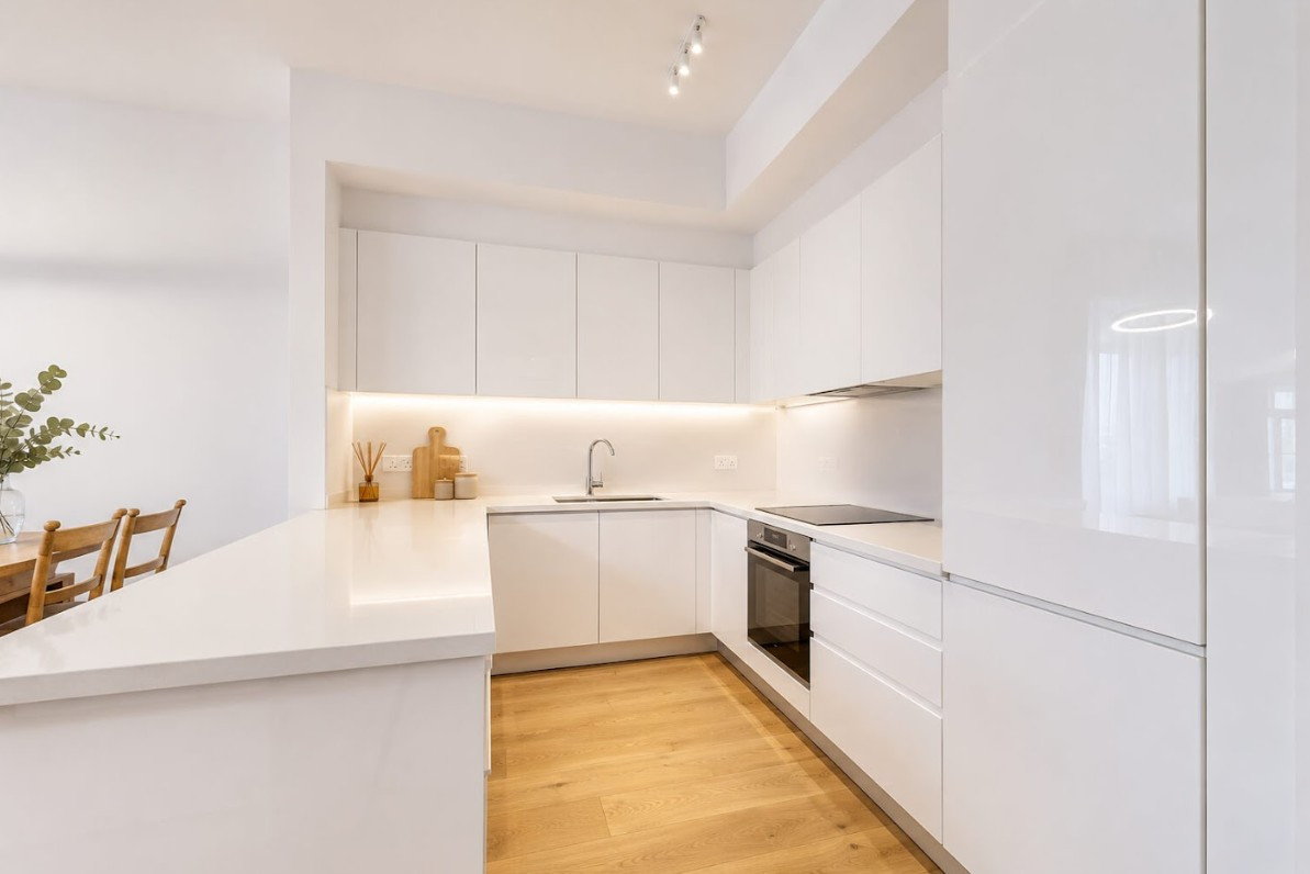 Apartment (Flat) in Mesa Geitonia, Limassol for Sale