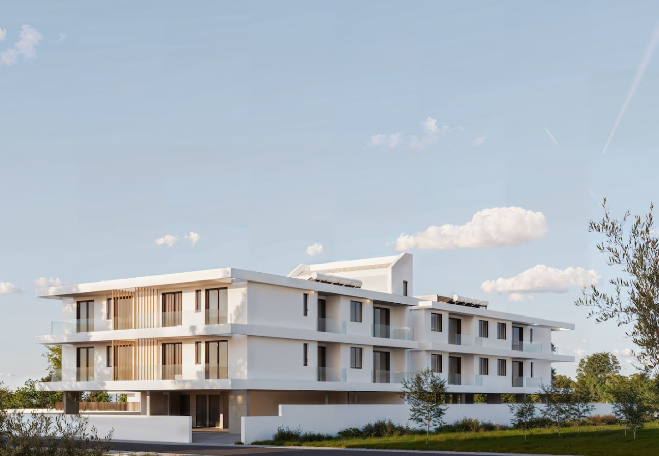 Apartment (Penthouse) in Pervolia, Larnaca for Sale