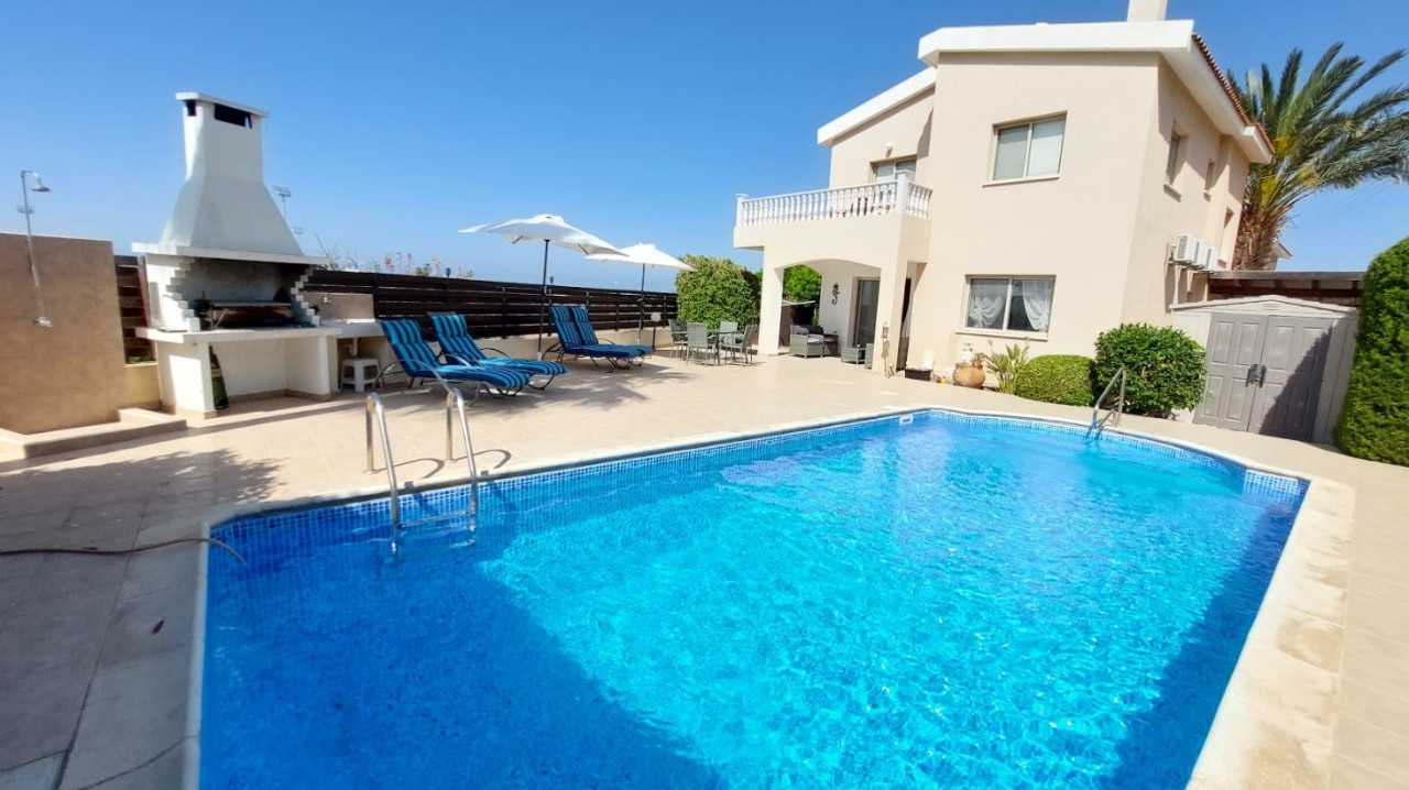 House (Detached) in Pegeia, Paphos for Sale