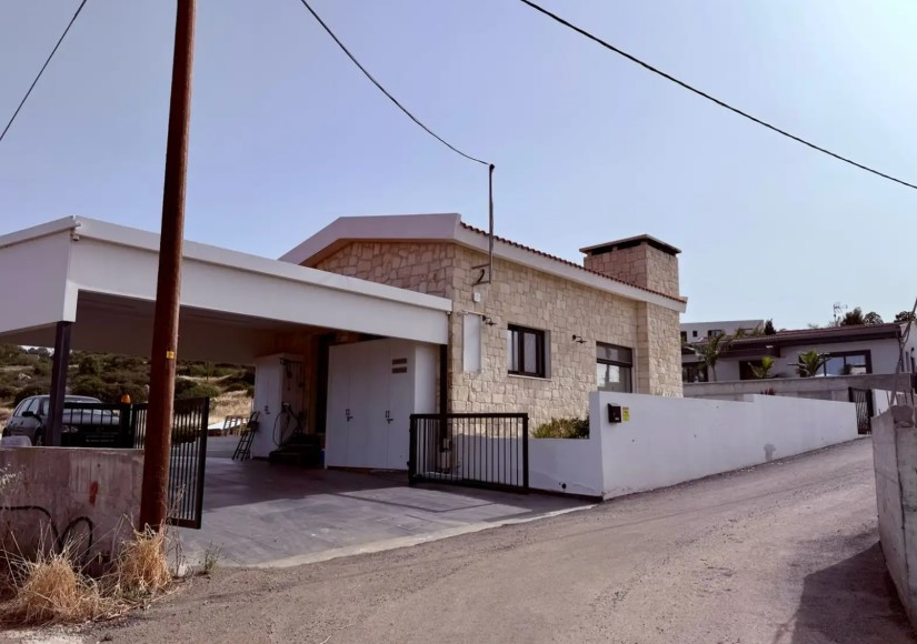 House (Detached) in Parekklisia, Limassol for Sale