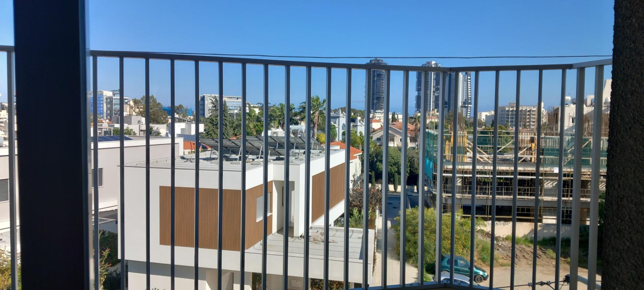 Apartment (Flat) in Potamos Germasoyias, Limassol for Sale