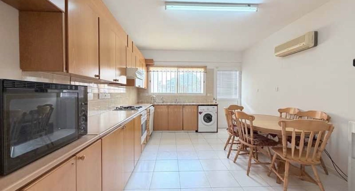 Apartment (Flat) in Germasoyia, Limassol for Sale