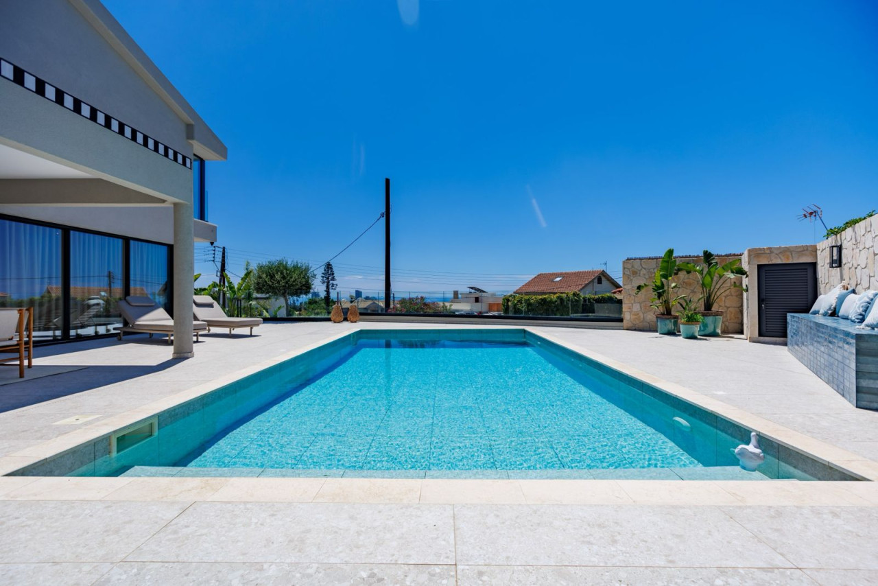 House (Detached) in Green Area, Limassol for Sale