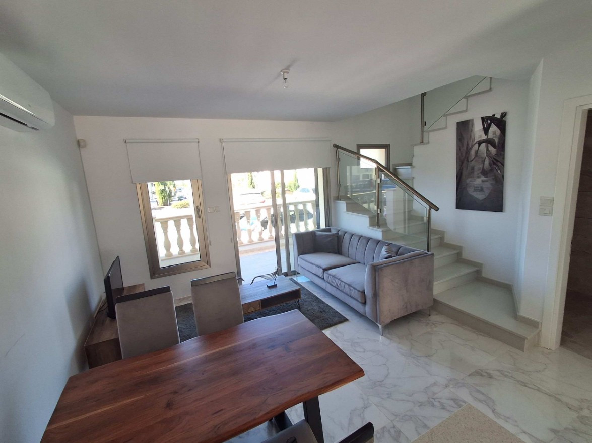 House (Maisonette) in Universal, Paphos for Sale