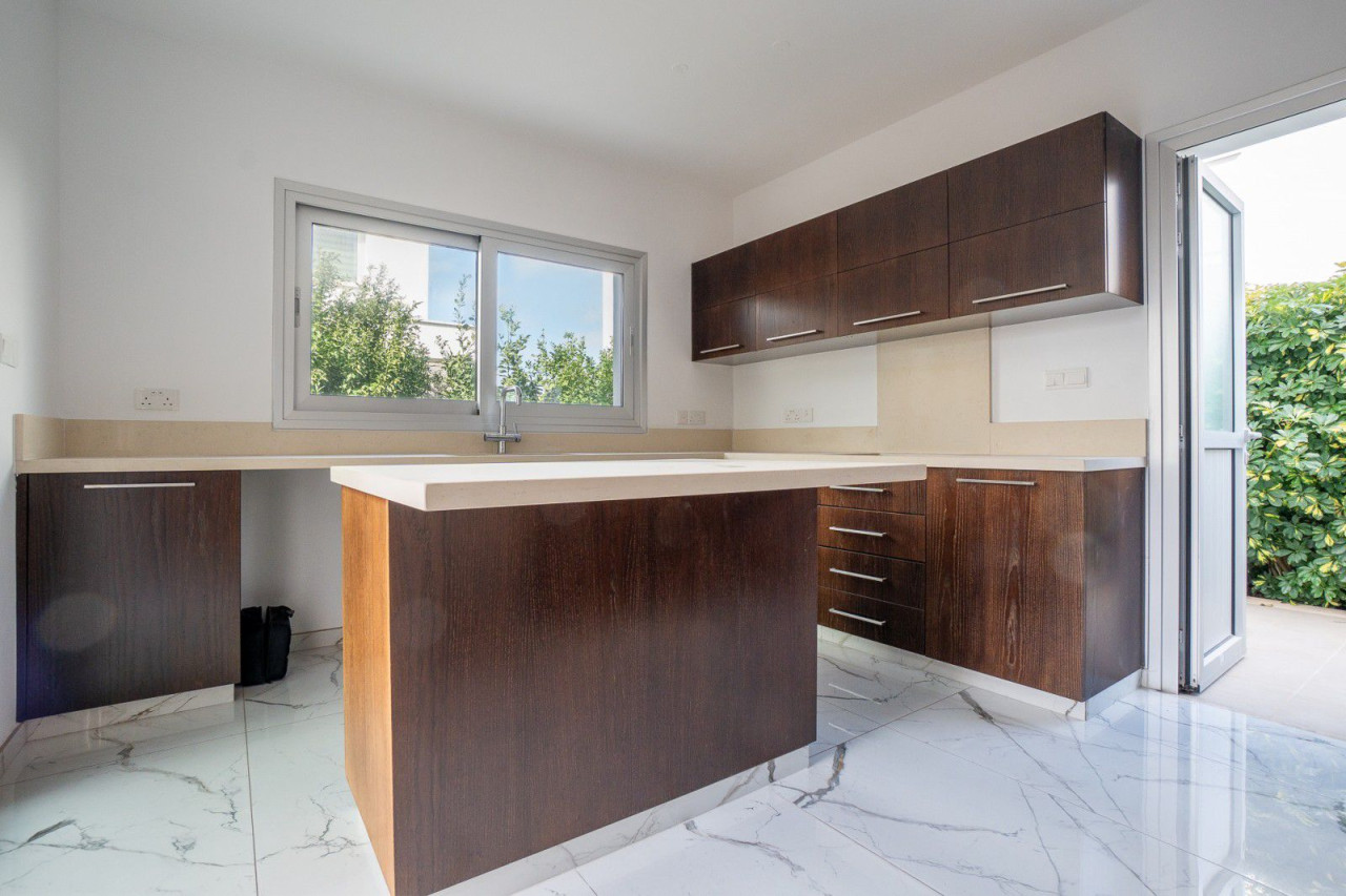 House (Detached) in Geroskipou, Paphos for Sale