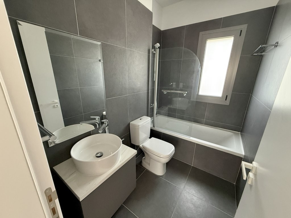 Apartment (Flat) in Zakaki, Limassol for Sale