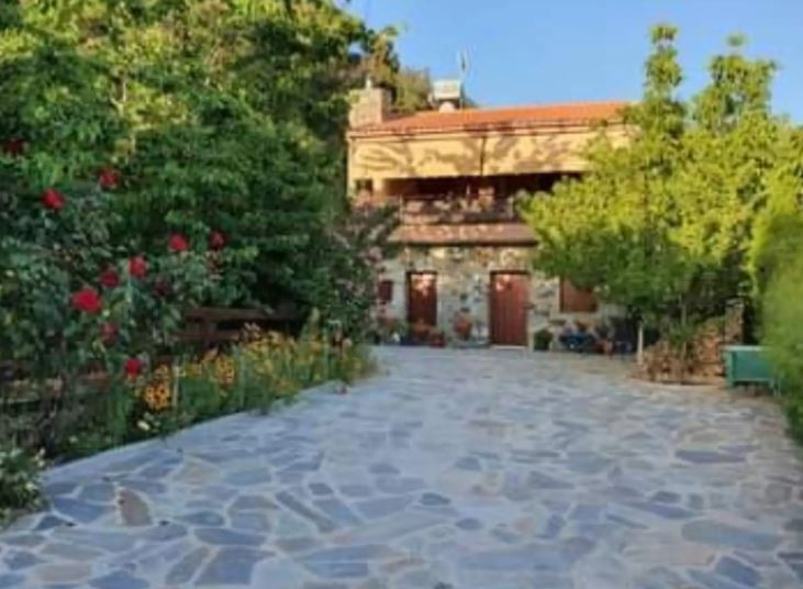 House (Detached) in Platres (Kato), Limassol for Sale