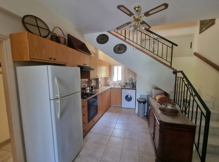 House (Detached) in Platres (Kato), Limassol for Sale