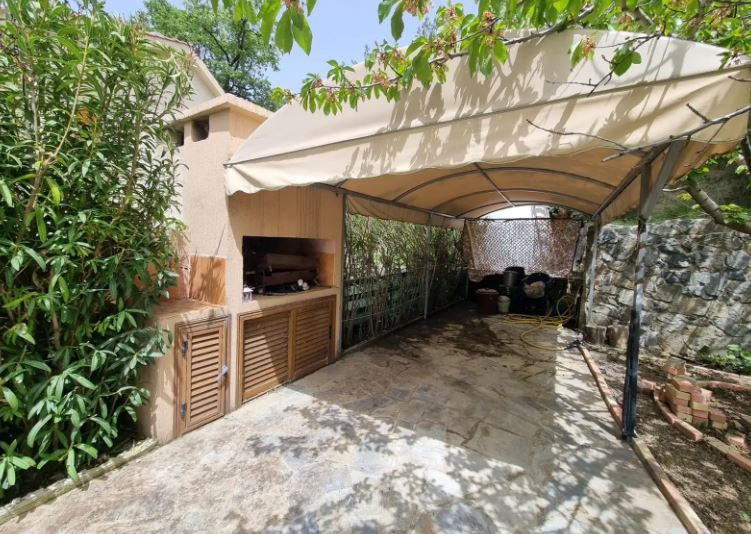 House (Detached) in Platres (Kato), Limassol for Sale