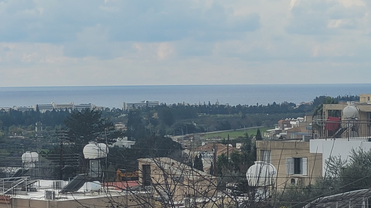 Building (Default) in Geroskipou, Paphos for Sale