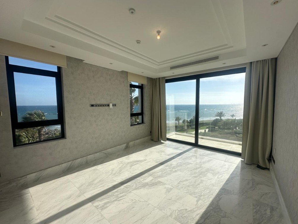 Apartment (Flat) in Amathus Area, Limassol for Sale