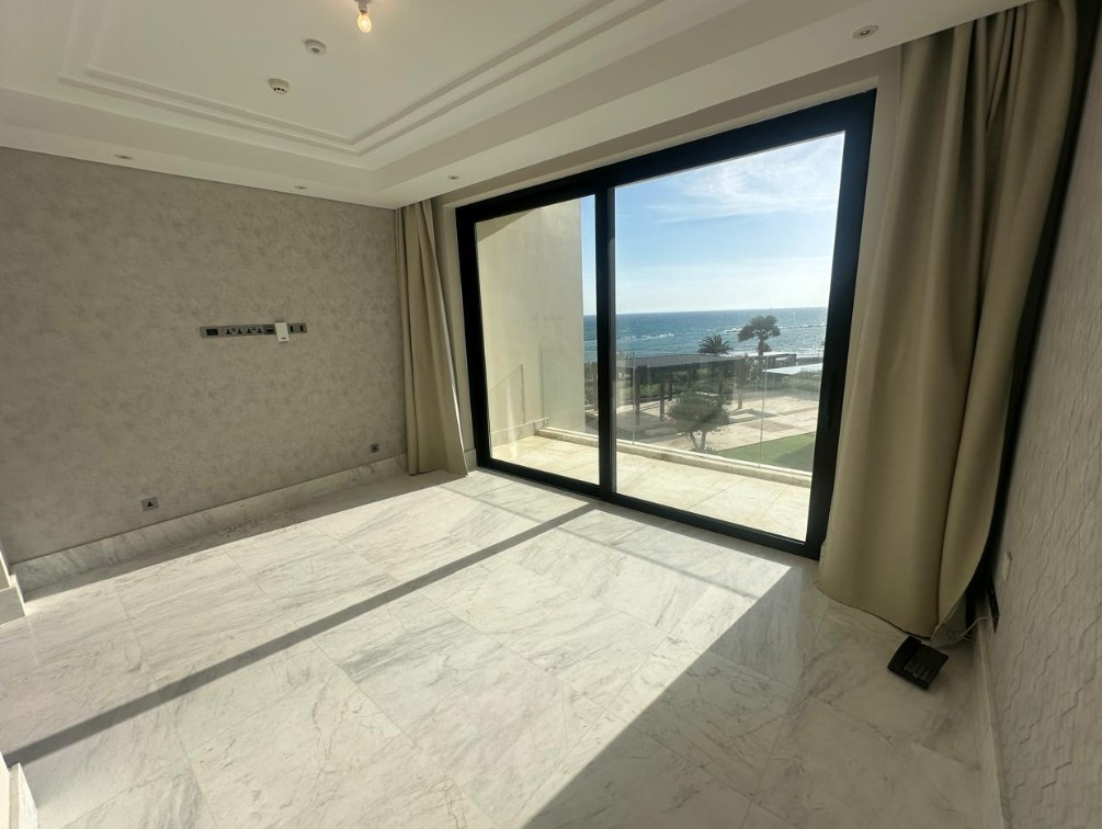 Apartment (Flat) in Amathus Area, Limassol for Sale