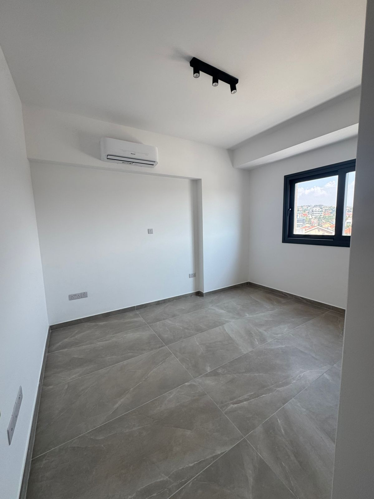 Apartment (Penthouse) in Columbia, Limassol for Sale