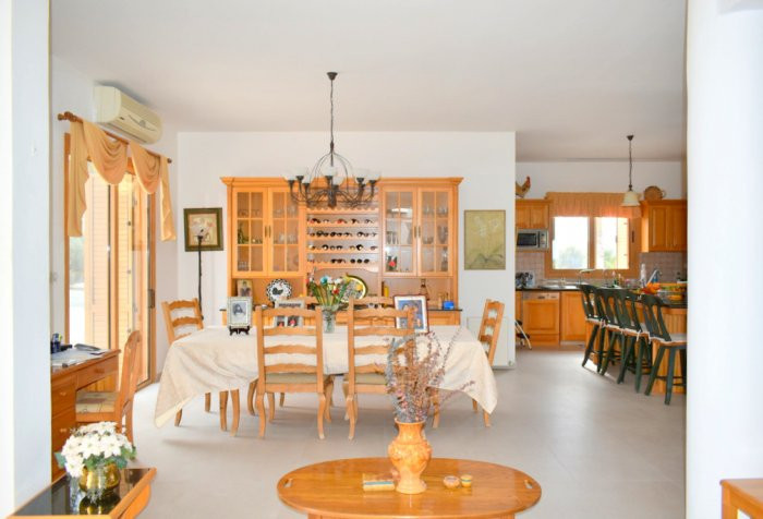 House (Detached) in Sea Caves Pegeia, Paphos for Sale