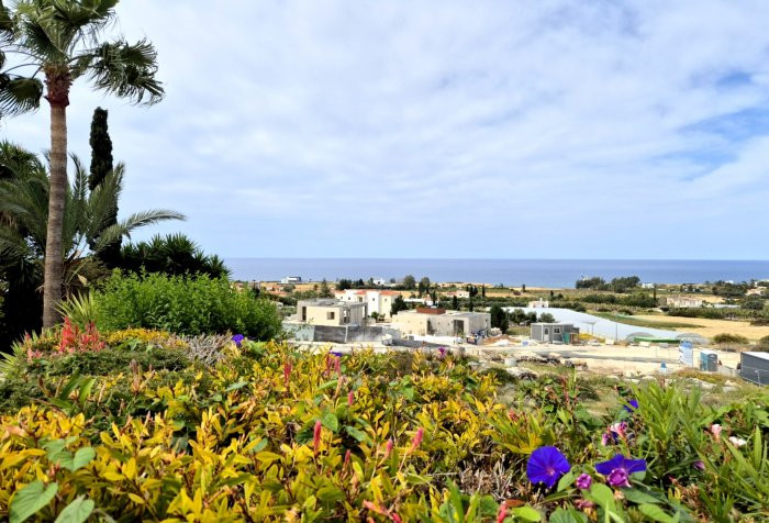 House (Detached) in Sea Caves Pegeia, Paphos for Sale