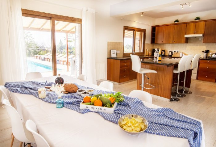 House (Detached) in Saint Georges, Paphos for Sale