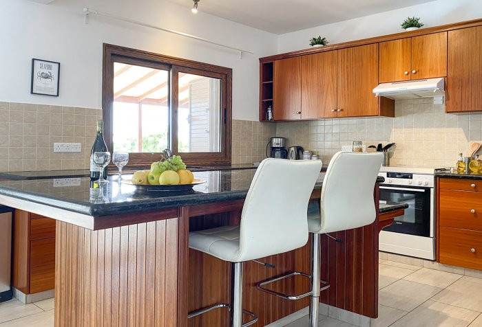 House (Detached) in Saint Georges, Paphos for Sale