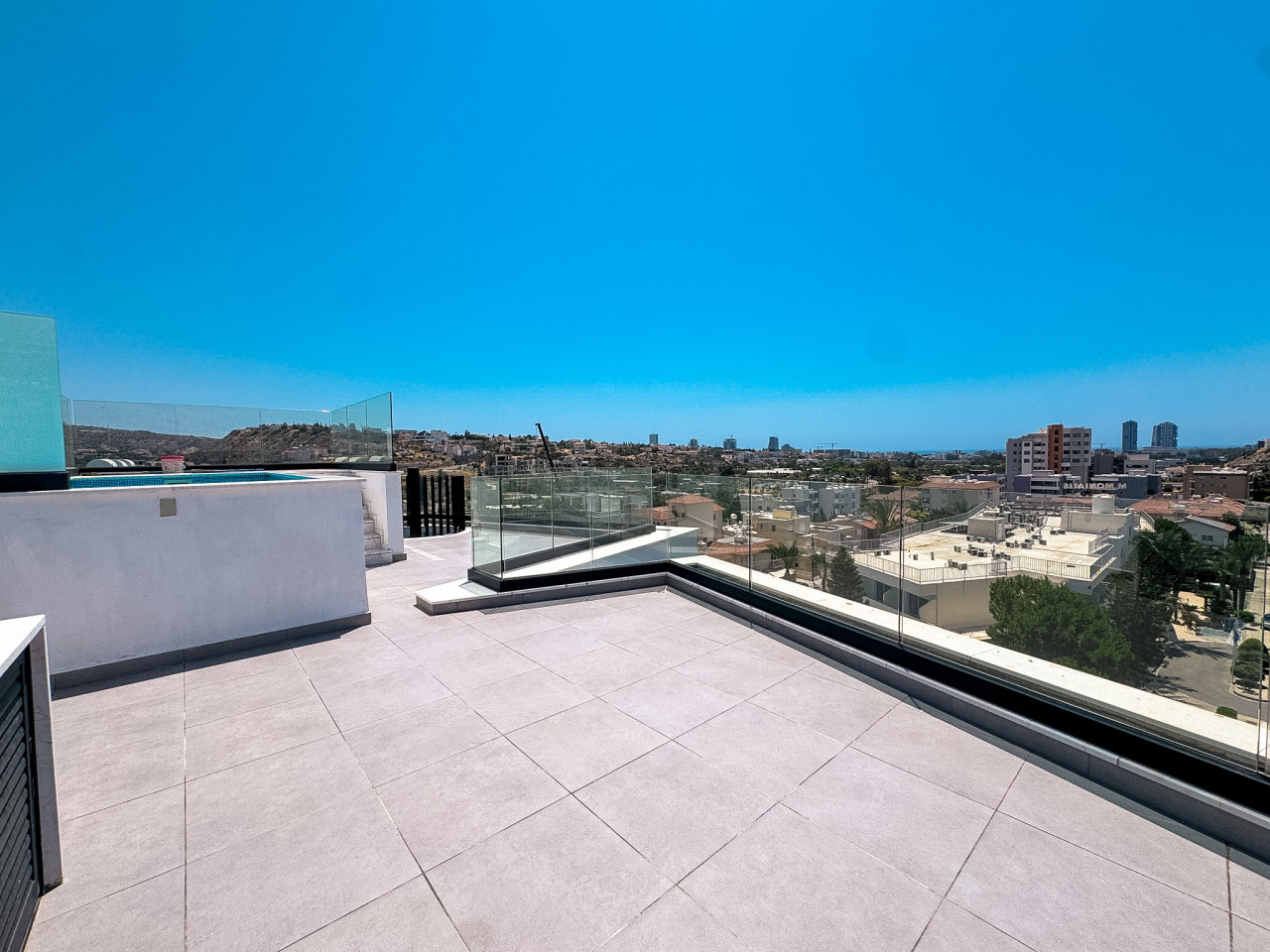 Apartment (Penthouse) in Germasoyia Village, Limassol for Sale