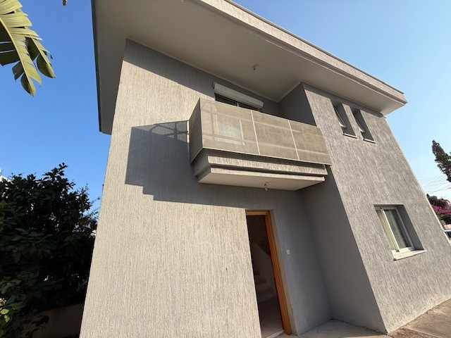 Apartment (Flat) in Germasoyia, Limassol for Sale