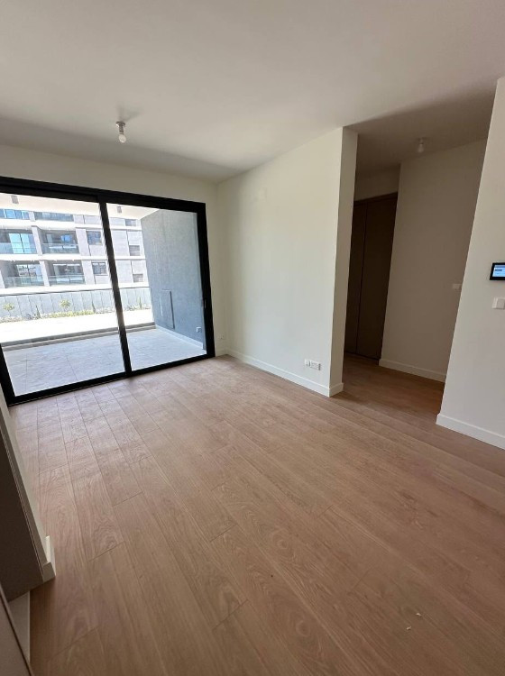 Apartment (Flat) in Zakaki, Limassol for Sale