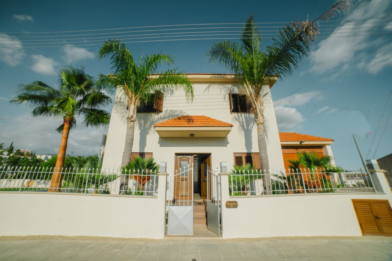 House (Detached) in Agios Athanasios, Limassol for Sale