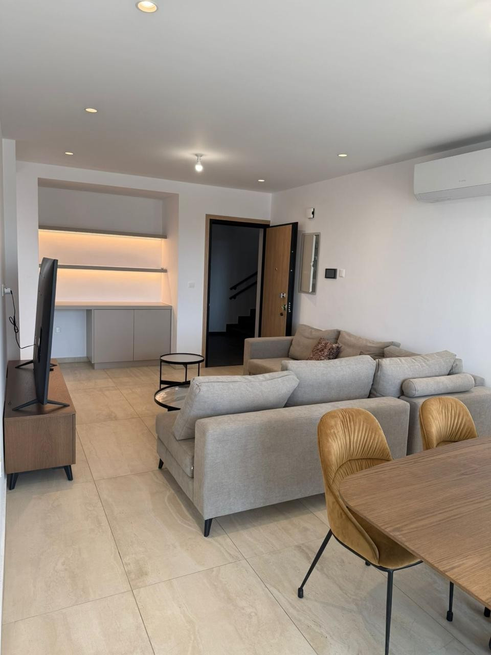 Apartment (Penthouse) in Agios Georgios, Limassol for Sale