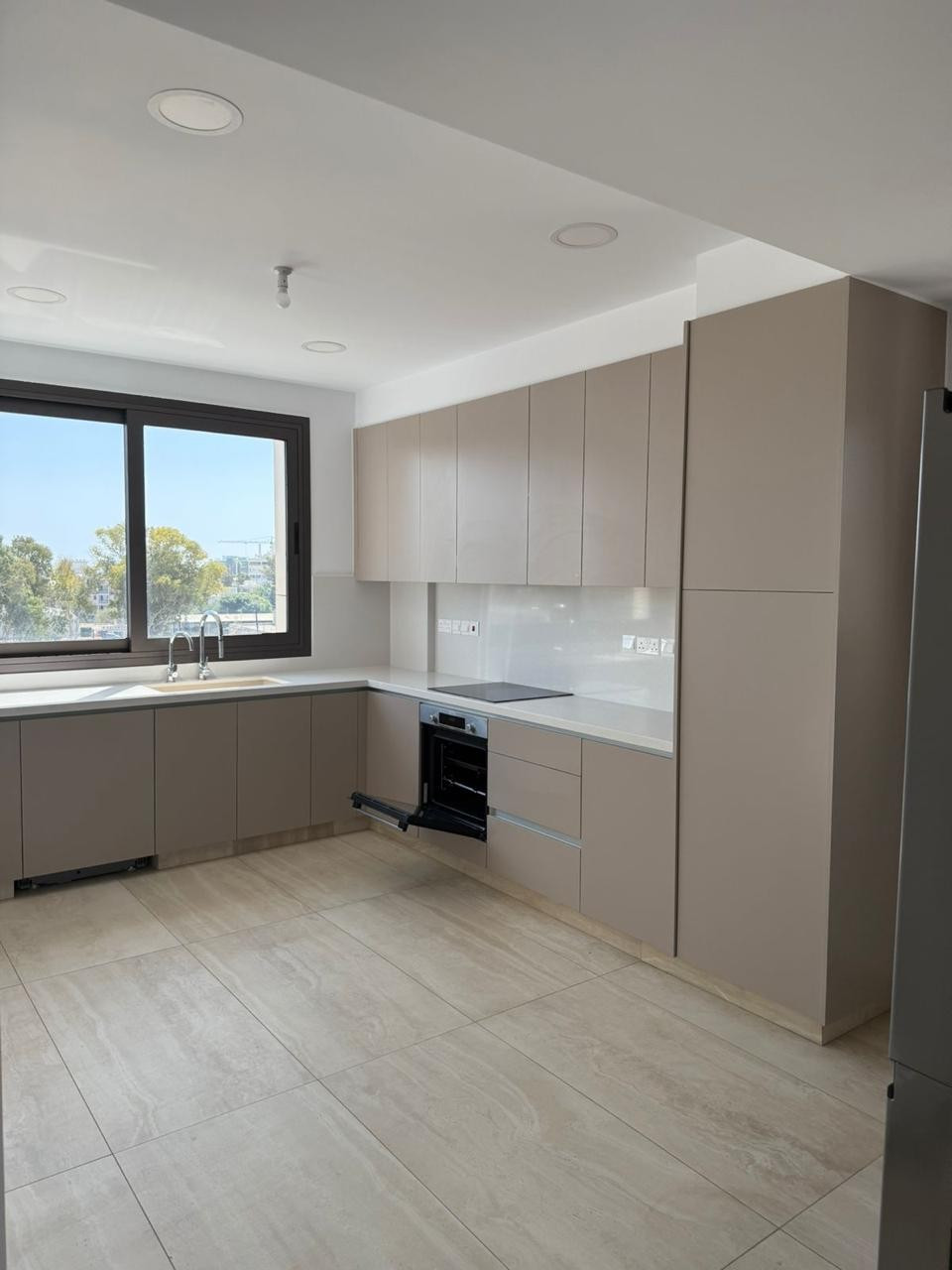 Apartment (Penthouse) in Agios Georgios, Limassol for Sale