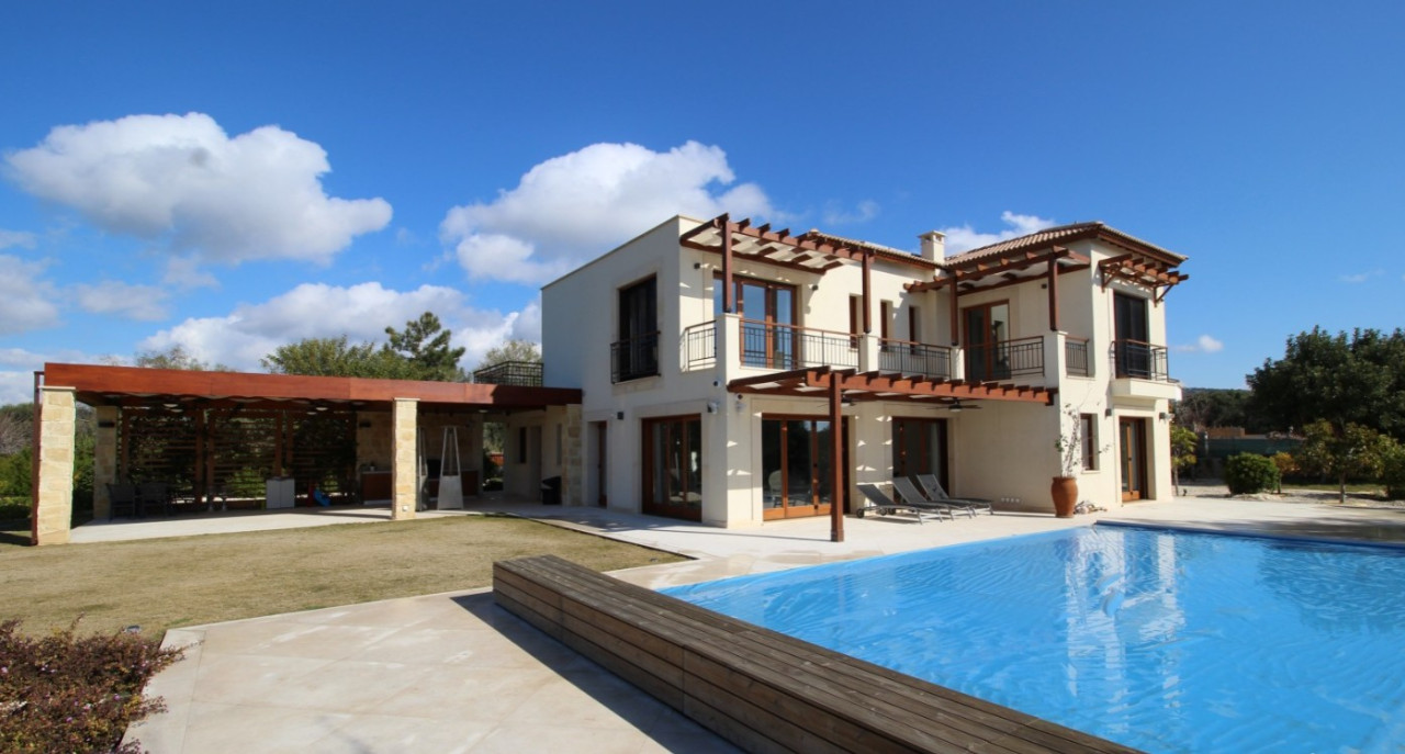 House (Default) in Aphrodite Hills, Paphos for Sale
