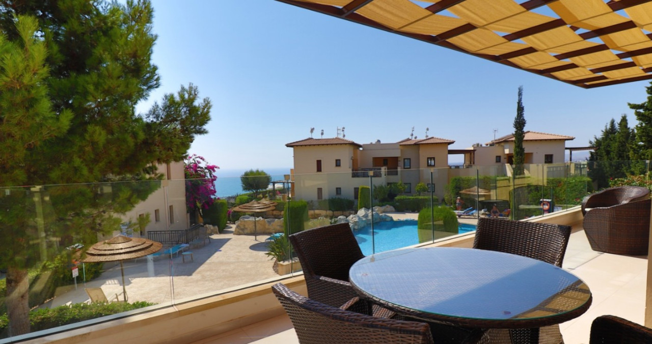 House (Maisonette) in Aphrodite Hills, Paphos for Sale