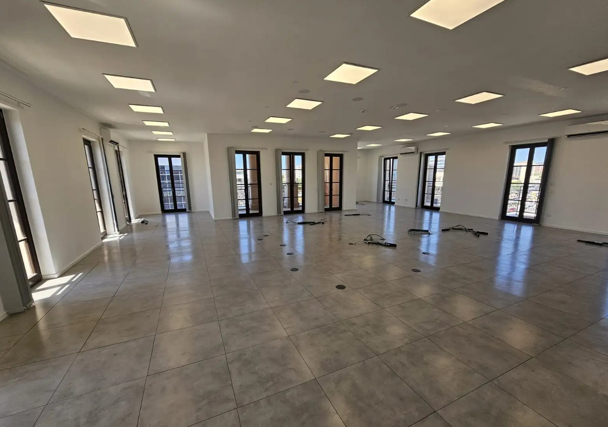Commercial (Office) in Linopetra, Limassol for Sale