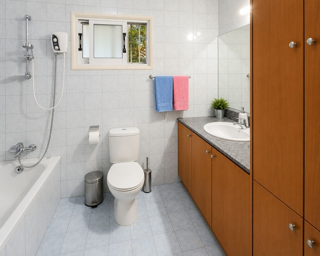 House (Semi detached) in Engomi, Nicosia for Sale