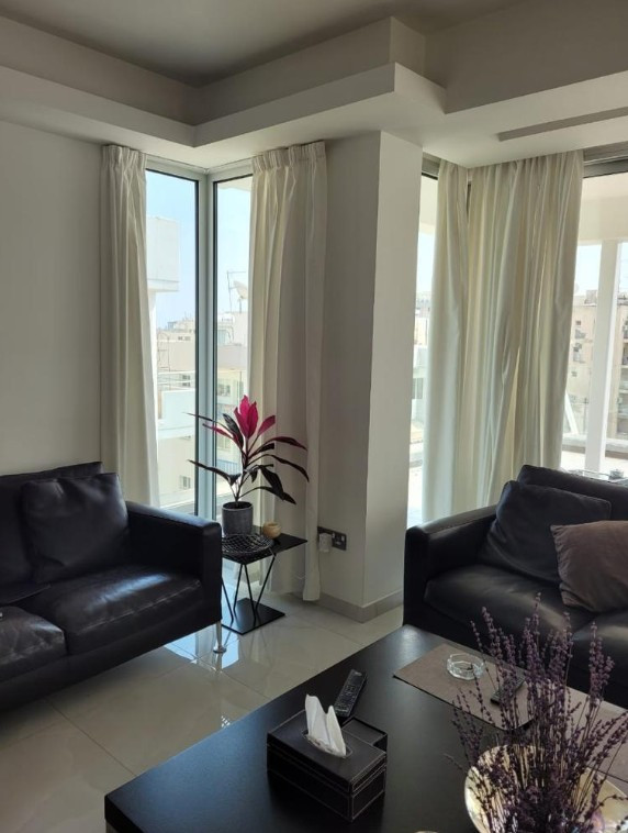 Apartment (Penthouse) in Neapoli, Limassol for Sale