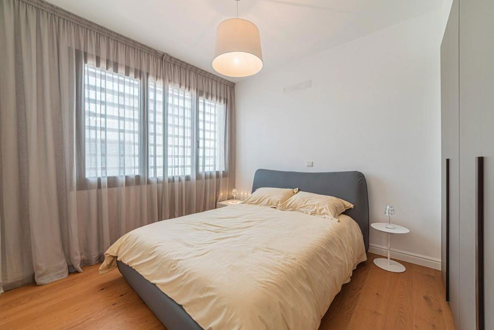 Apartment (Flat) in Papas Area, Limassol for Sale