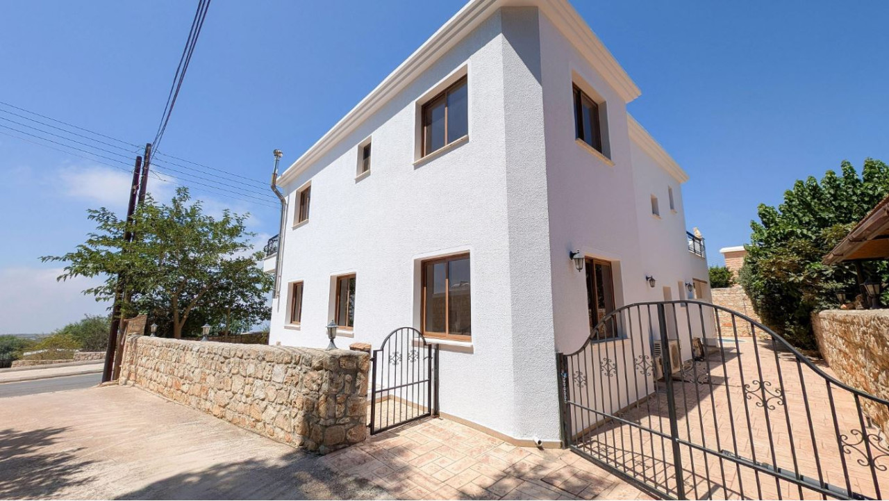 House (Detached) in Ineia, Paphos for Sale