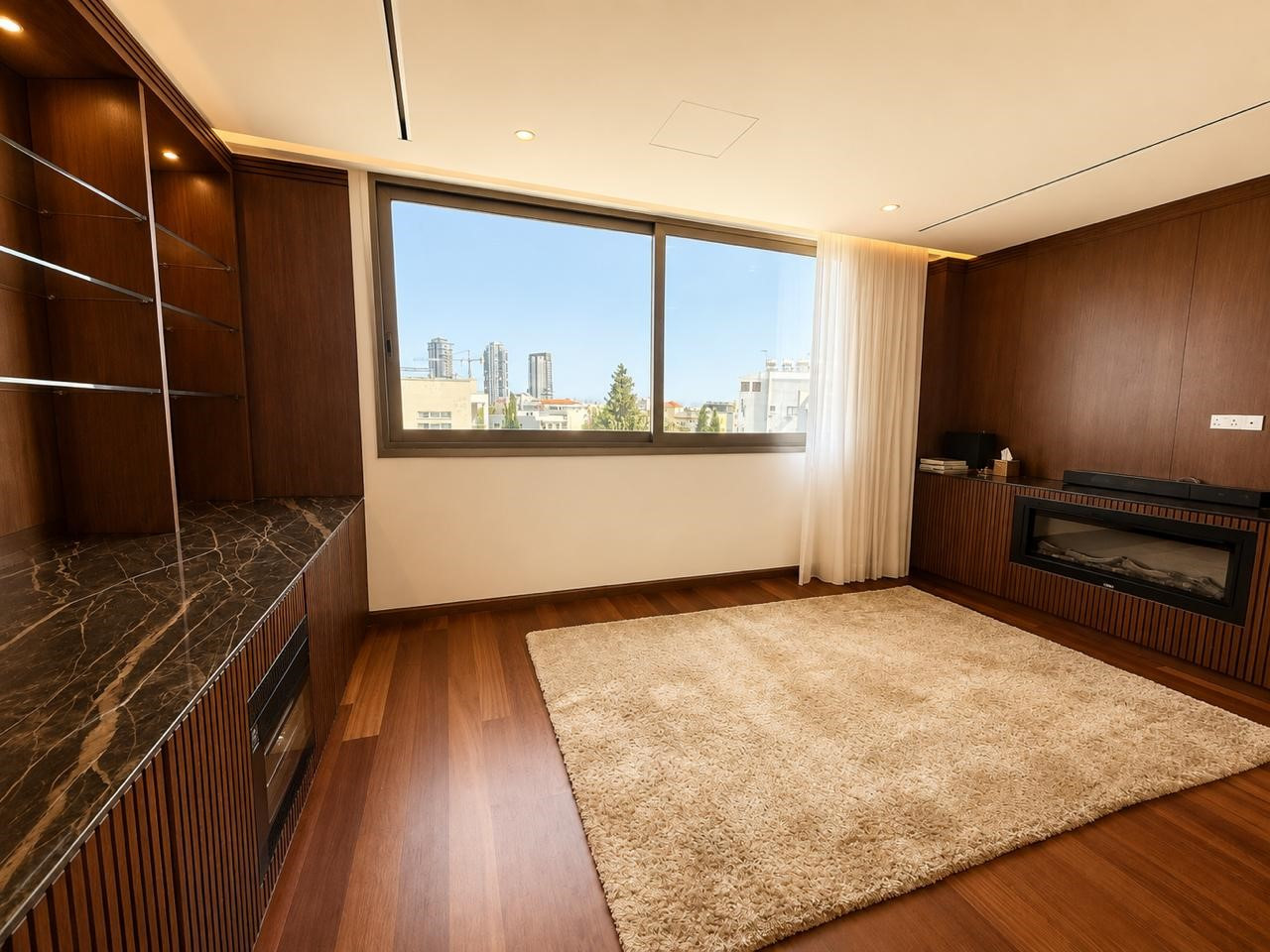 Apartment (Penthouse) in Papas Area, Limassol for Sale