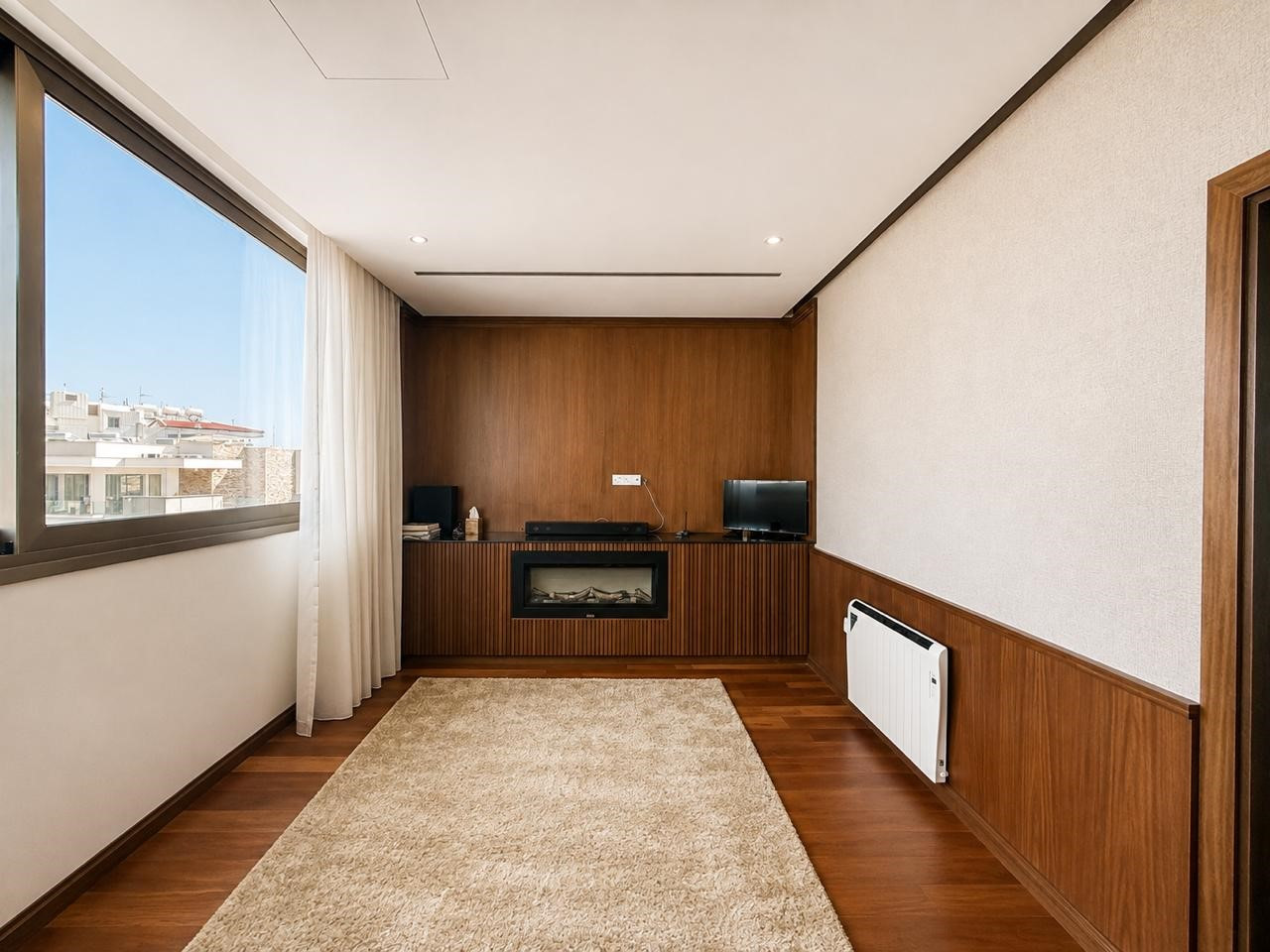 Apartment (Penthouse) in Papas Area, Limassol for Sale