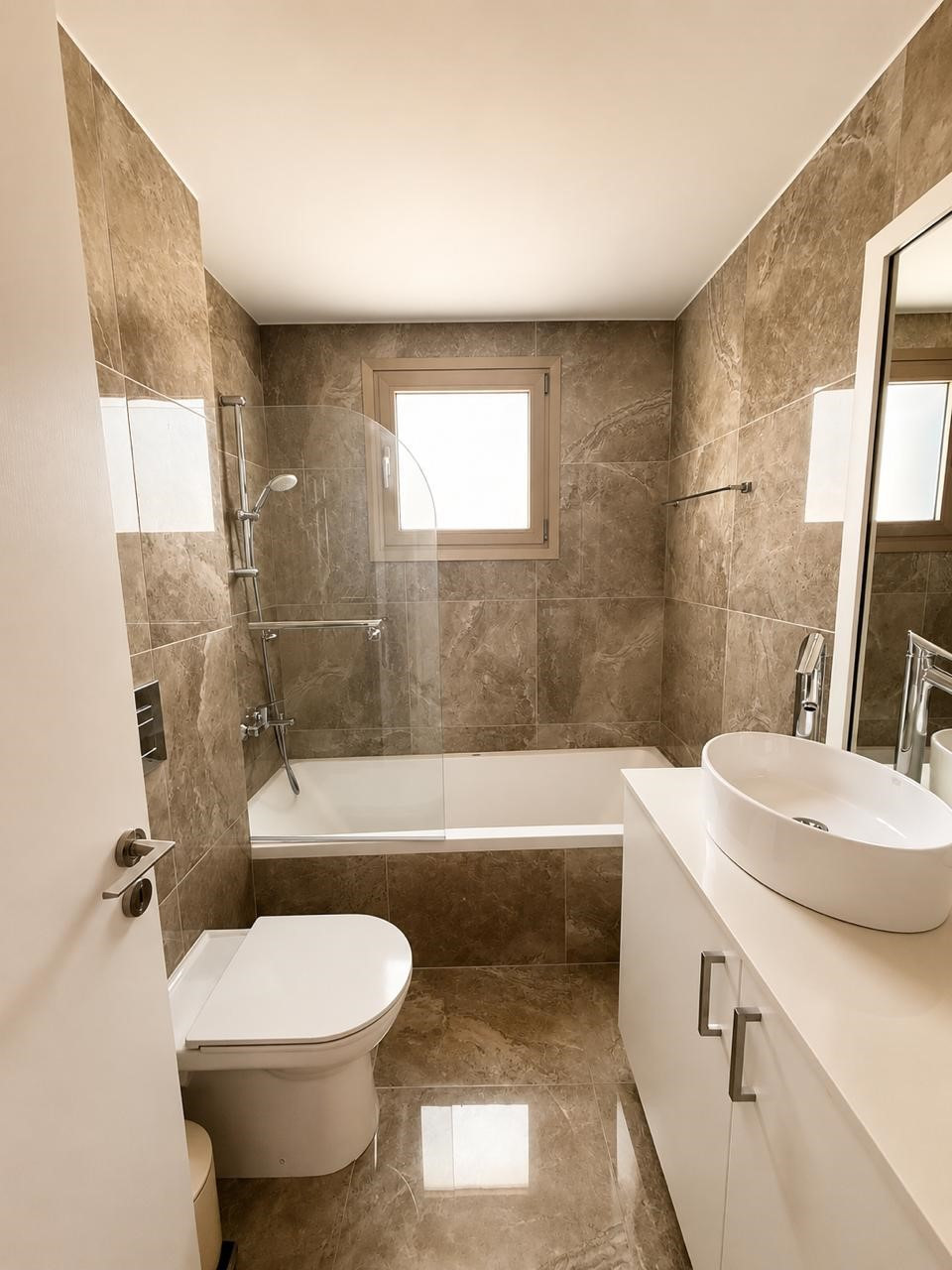Apartment (Penthouse) in Papas Area, Limassol for Sale
