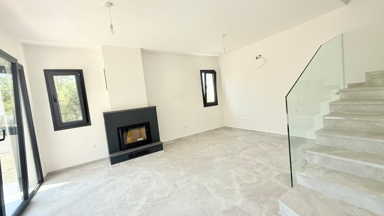 House (Detached) in Trimiklini, Limassol for Sale