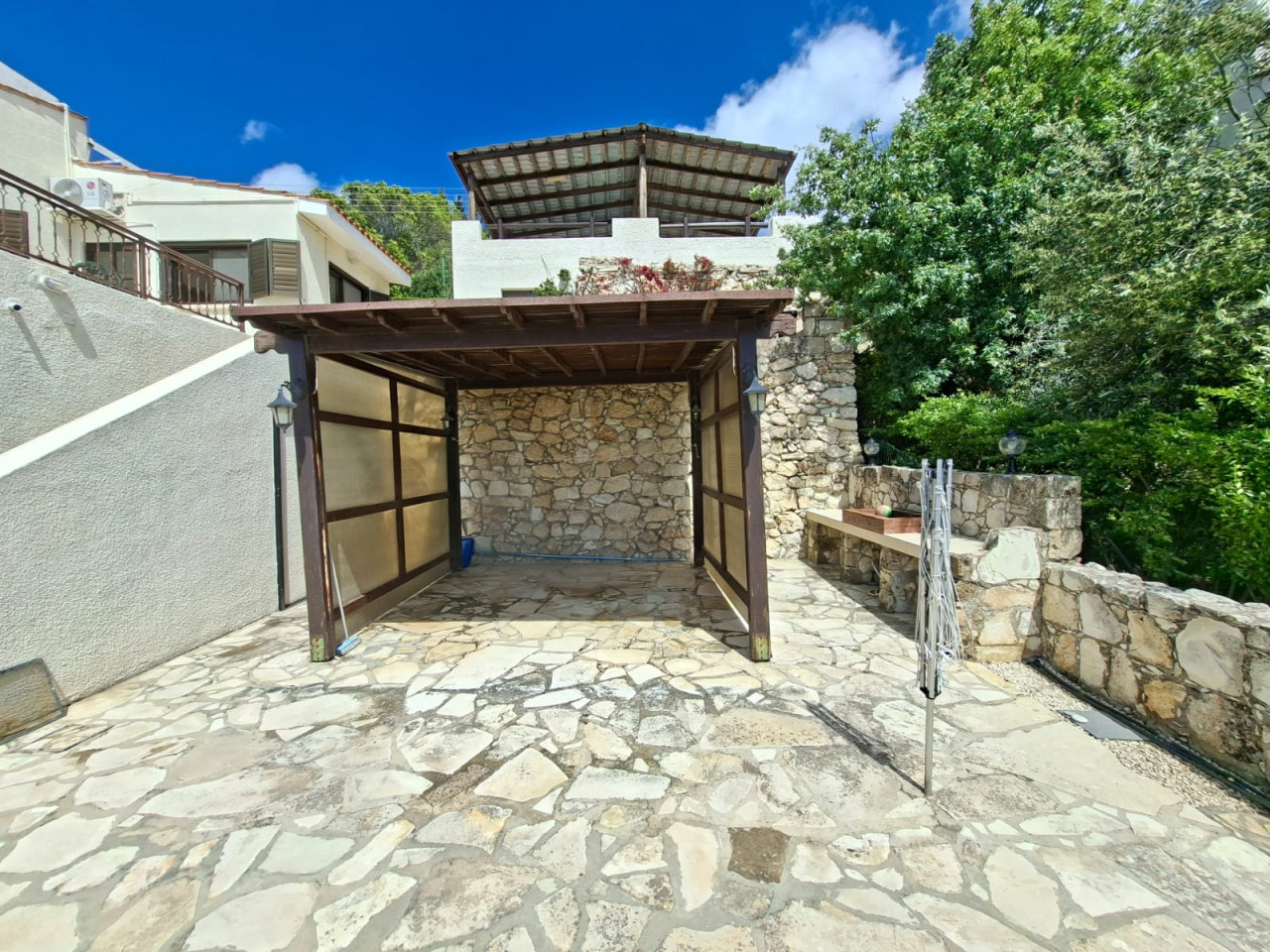 House (Detached) in Kamares, Paphos for Sale