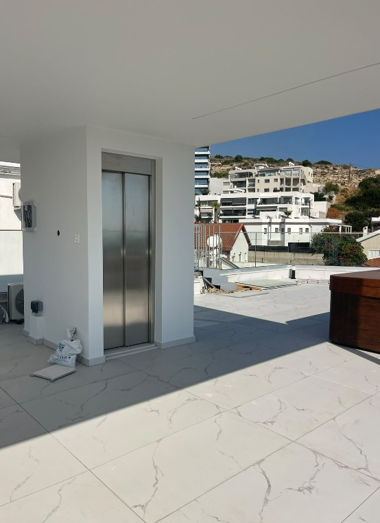 House (Detached) in Agia Fyla, Limassol for Sale