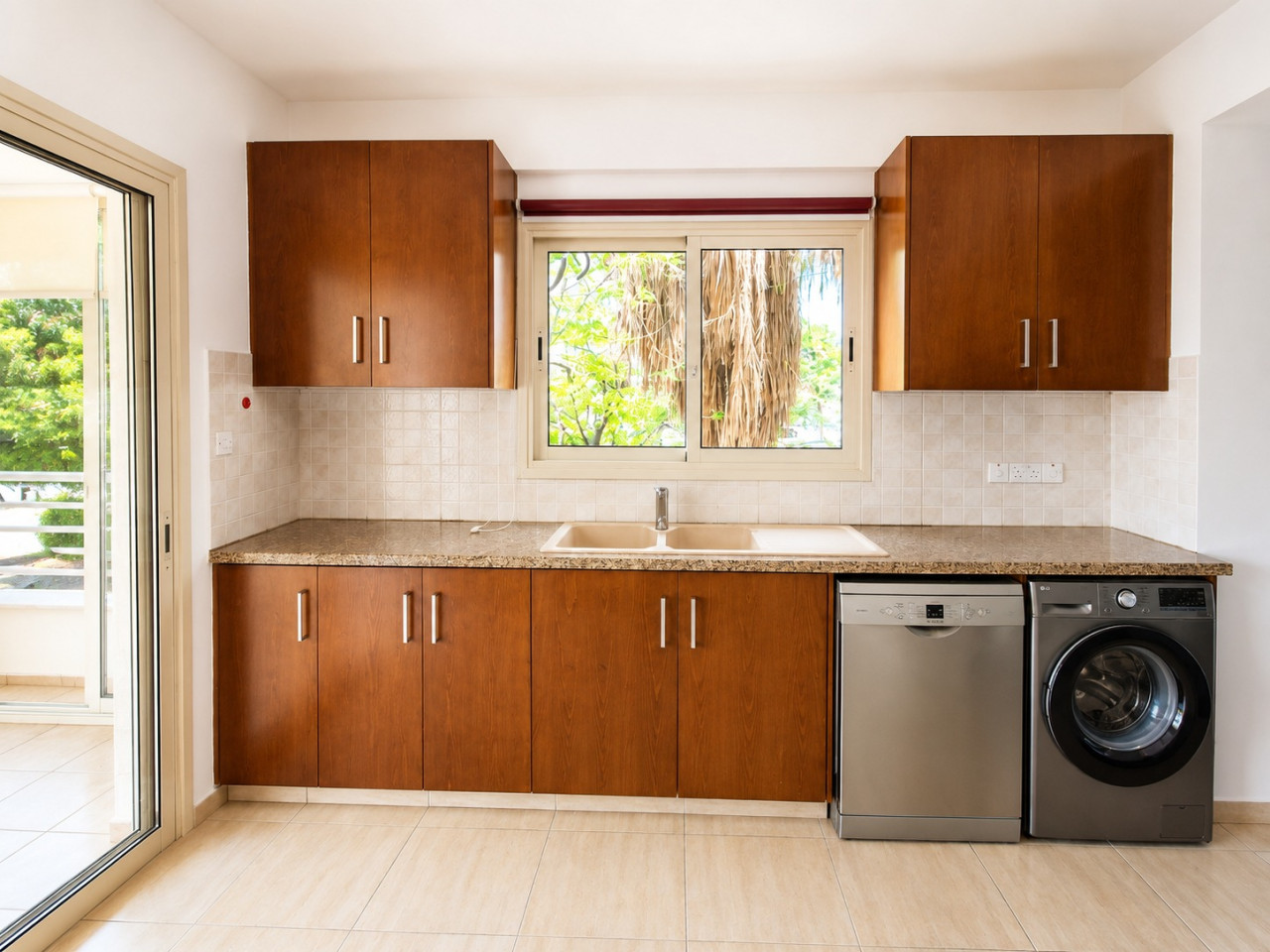 Apartment (Flat) in Agios Athanasios, Limassol for Sale