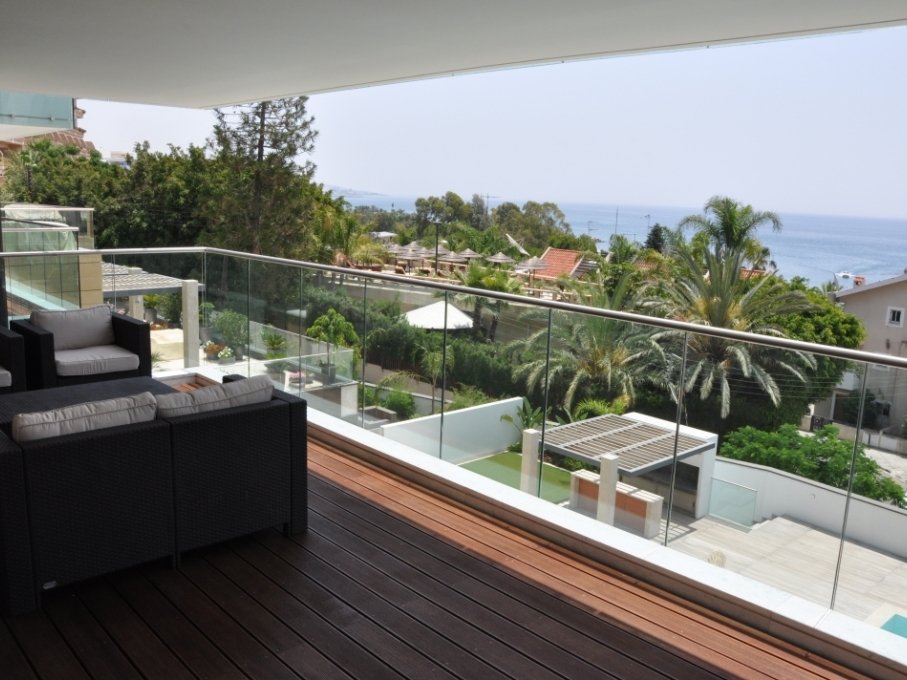 Apartment (Flat) in Agios Tychonas, Limassol for Sale