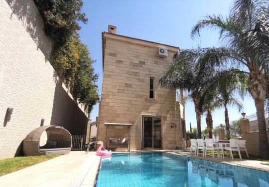 House (Detached) in Agia Fyla, Limassol for Rent