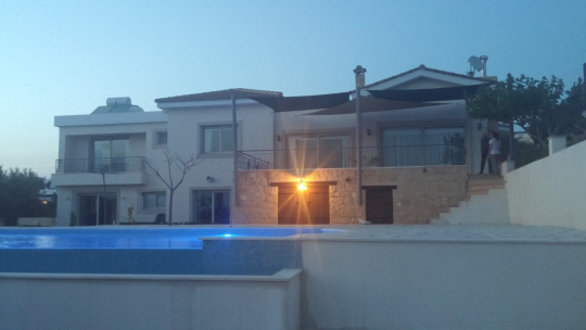 House (Detached) in Sea Caves Pegeia, Paphos for Rent