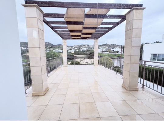 House (Detached) in Agios Tychonas, Limassol for Rent