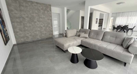 House (Detached) in Agios Tychonas, Limassol for Rent