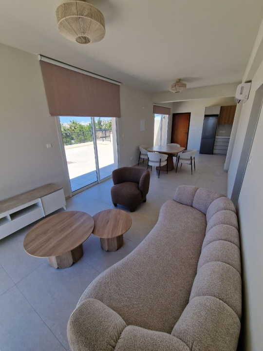 Apartment (Penthouse) in Kato Paphos, Paphos for Rent