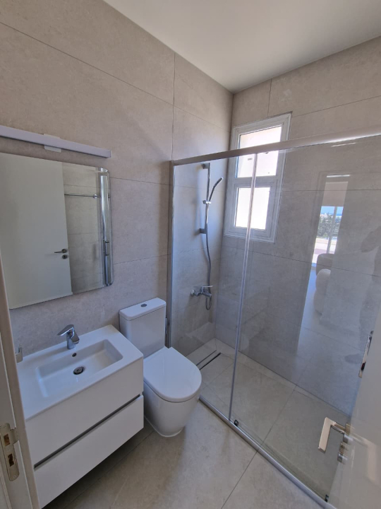 Apartment (Penthouse) in Kato Paphos, Paphos for Rent