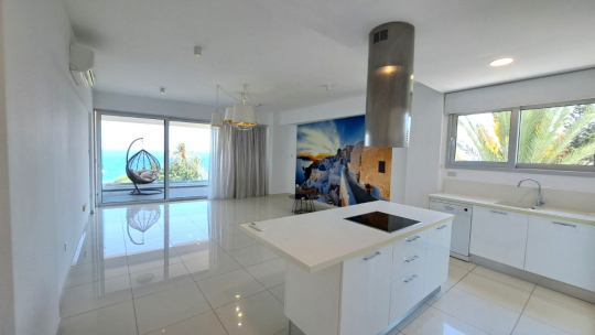 Apartment (Flat) in Germasoyia Tourist Area, Limassol for Rent